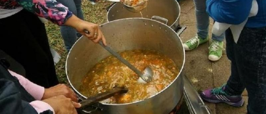 Concejal con coronavirus hizo una olla popular y contagió a todo el pueblo