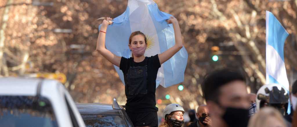 El PJ pidió investigar a los que fueron a la marcha del #17A en Mendoza