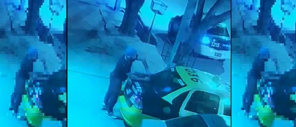 Video: el taxista enfurecido de Dorrego que rompió otro taxi