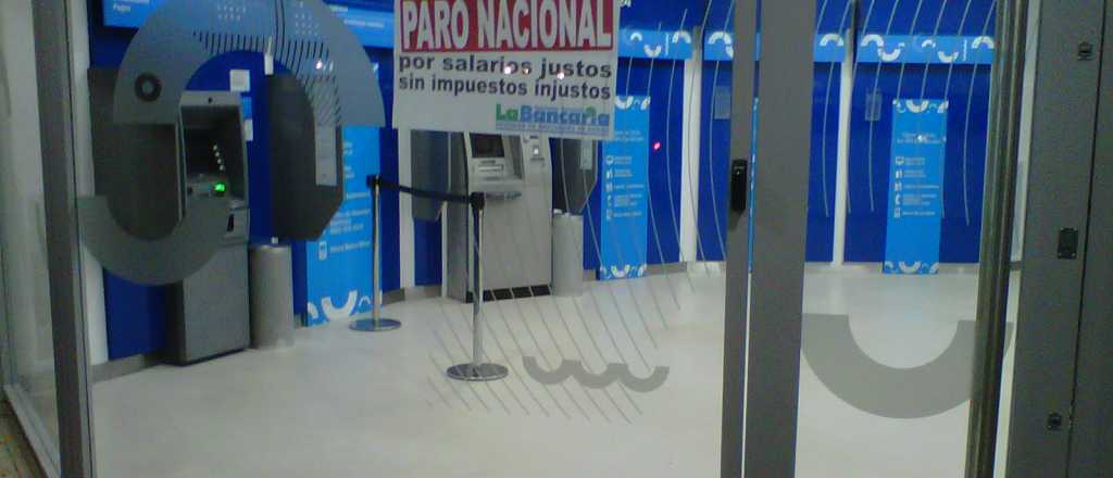 Paro bancario total: qué trámites se pueden hacer y cómo obtener efectivo