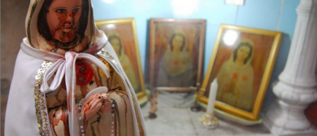 La Virgen del Milagro volvió a llorar lágrimas de sangre