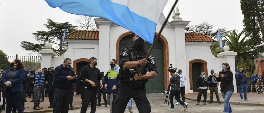 La protesta policial en la Quinta de Olivos, repudiada por oficialismo y oposición