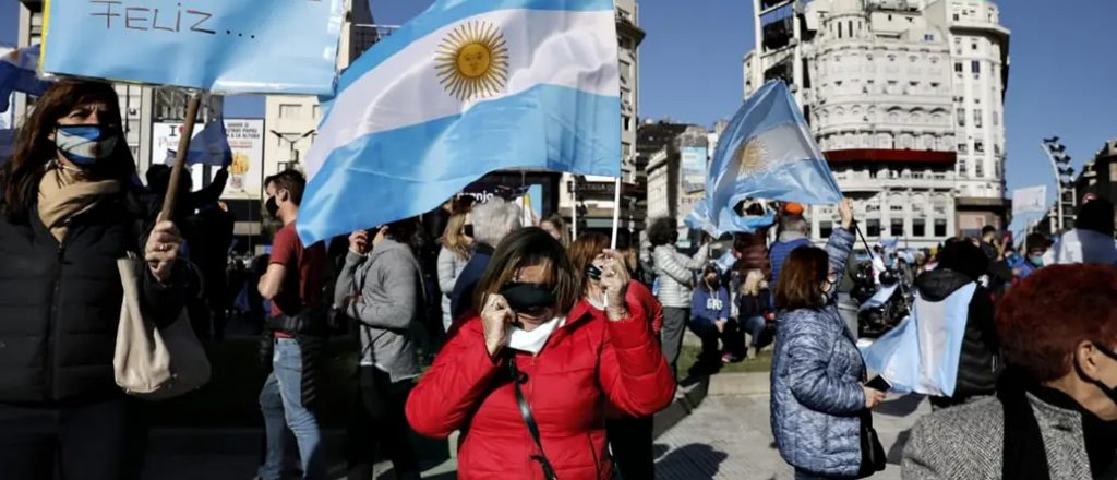 El gobierno nacional tildó el banderazo opositor de "irracional"