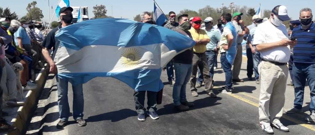 Empezó el corte a la ruta 7 por tiempo indeterminado