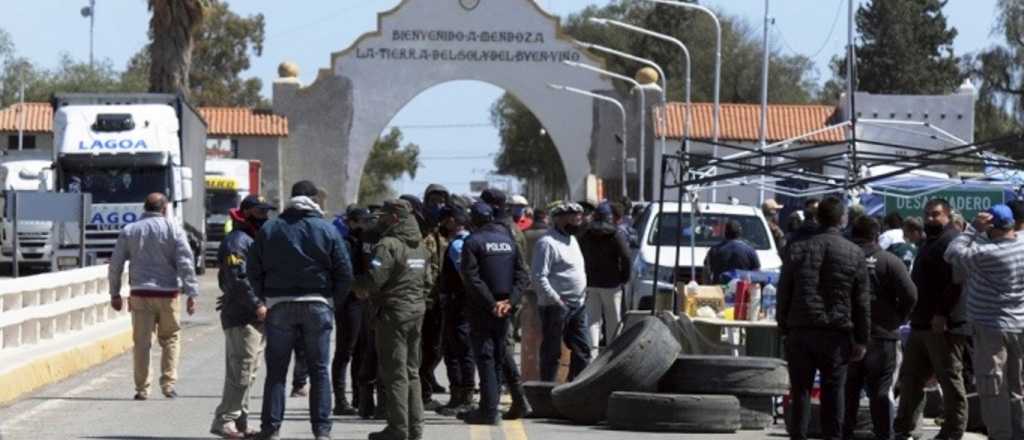 El creador del Mendoexit denunció a Rodriguez Saá por los cortes de ruta