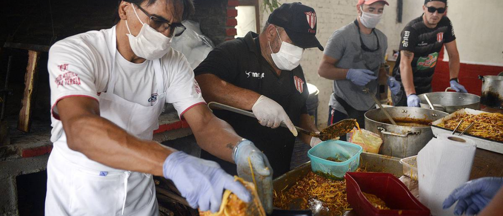 El Gobierno compra toneladas de "polenta" para los más pobres