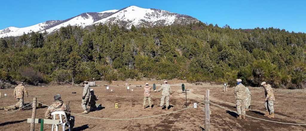 Mapuches tomaron tierras del Ejército en Bariloche y la justicia investiga