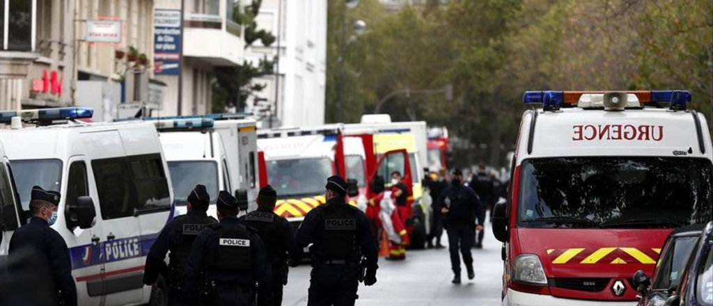 Decapitaron a un docente en Francia por mostrar dibujos de Mahoma