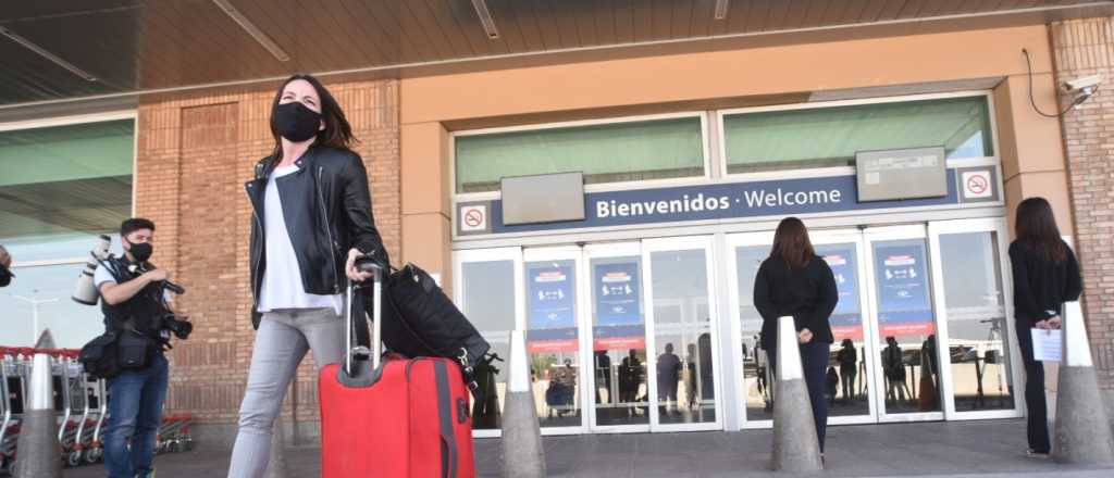 ¿A dónde se puede ir desde el aeropuerto de Mendoza?