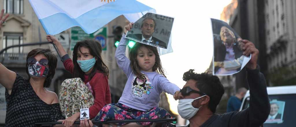 Así fue la caravana por Néstor Kirchner, a 10 años de su muerte 