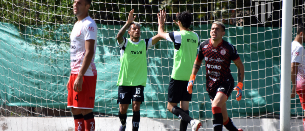 El Lobo volvió a ganar, ahora contra Huracán Las Heras