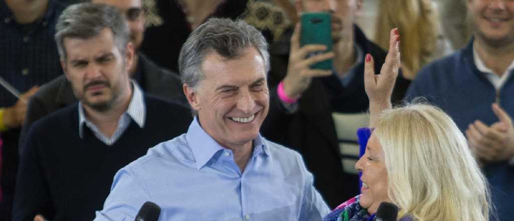 Carrió acusa a Macri de jugar en su "lado oscuro" para perjudicar a JxC