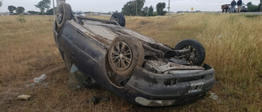 Murió un hombre tras volcar en Guaymallén 