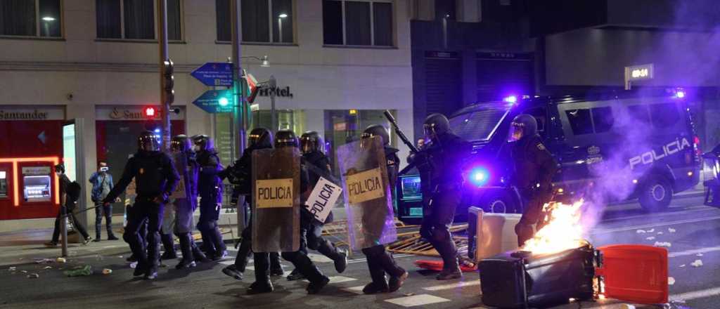 Detenidos y heridos en protestas anticuarentena en España