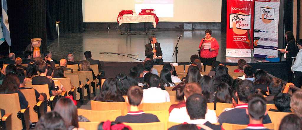 Abren las inscripciones para el concurso "¡Mi Factura, por favor...!"