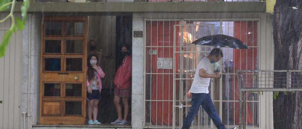 Alerta por tormentas en medio de la ola de calor en Mendoza para este domingo