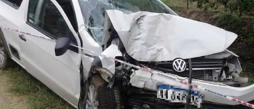 Un hombre murió al chocar contra un árbol en Godoy Cruz 