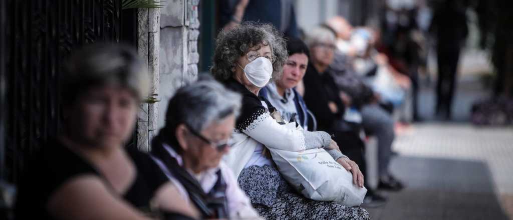 Un funcionario detalló que los jubilados perderán un trimestre de aumento