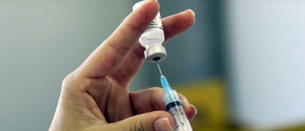 Arrancó la vacunación en Estados Unidos