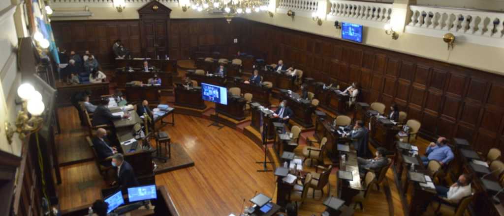 Dos diputados de Mendoza se contagiaron de coronavirus