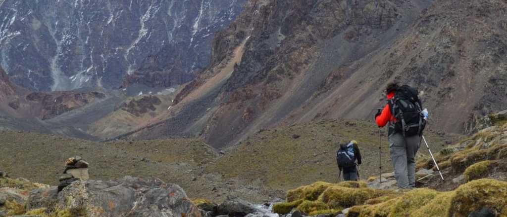 Un hombre murió subiendo un cerro de Vallecitos