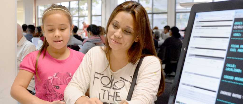 Estas son las fechas de pago de la AUH en diciembre