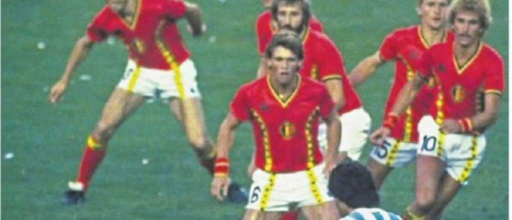 Las tapas de los diarios del mundo despidiendo a Maradona