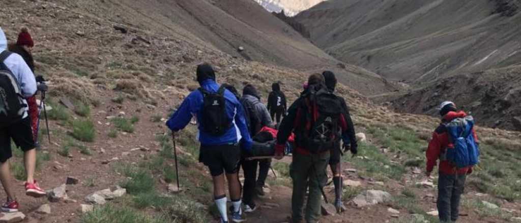 Una joven intentó cruzar a Chile sin PCR y se perdió: estaba en el Aconcagua