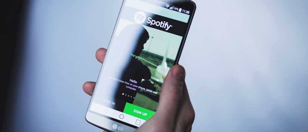 Spotify también tendrá historias y prueba con videos