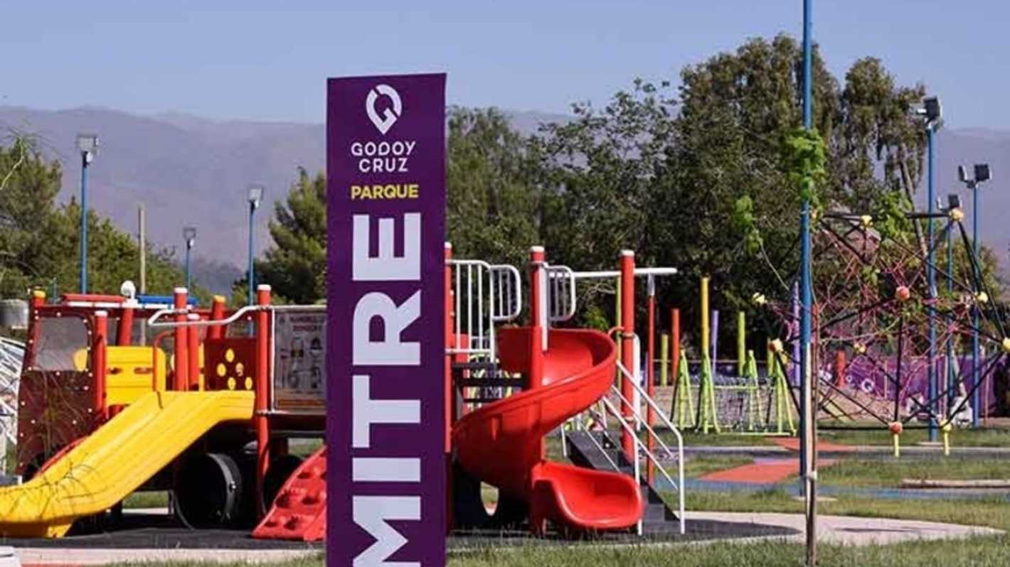 Godoy Cruz inauguró el novedoso Parque Mitre, totalmente ...