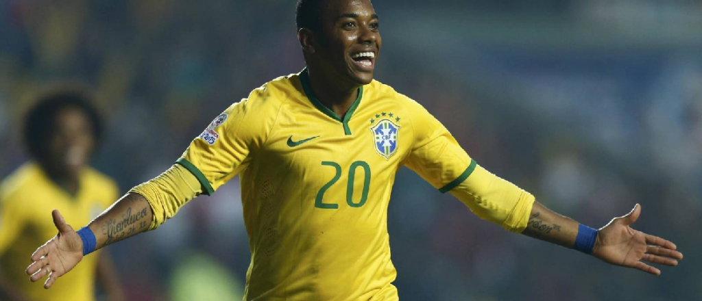 Detuvieron a Robinho, ex figura del Real Madrid, por violación