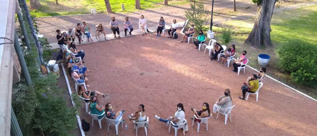 Maipú llevó adelante un encuentro con la Mesa de Derechos de Mujeres