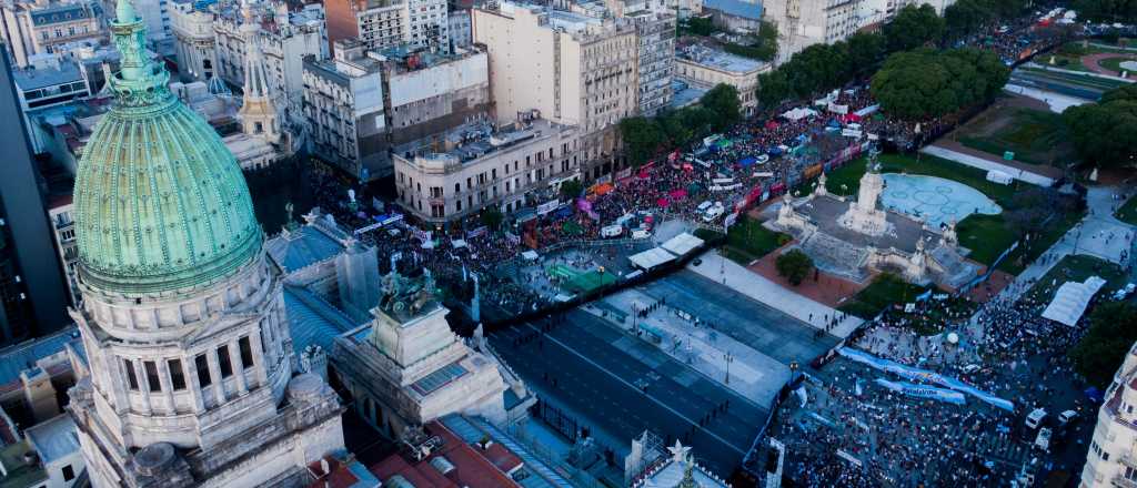 El debate del aborto legal en Argentina, reflejado en la prensa mundial