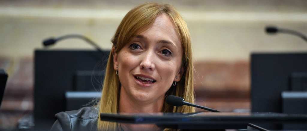 Ofelia Fernández le agradeció a Anabel por la ley de aborto legal