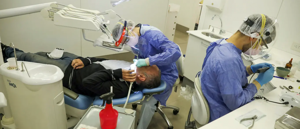 Pese al congelamiento anunciado, las prepagas comunican nuevas subas