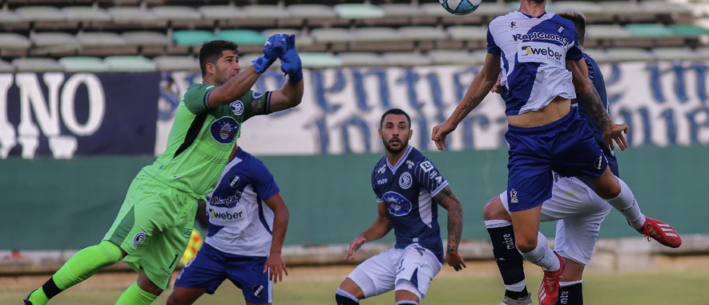 La Lepra tuvo otro partido para el olvido y fue goleado