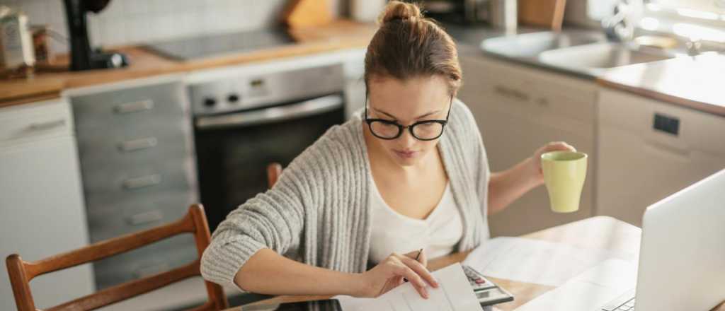 La manera de trabajar en el exterior sin moverte de tu casa y cobrar en dólares