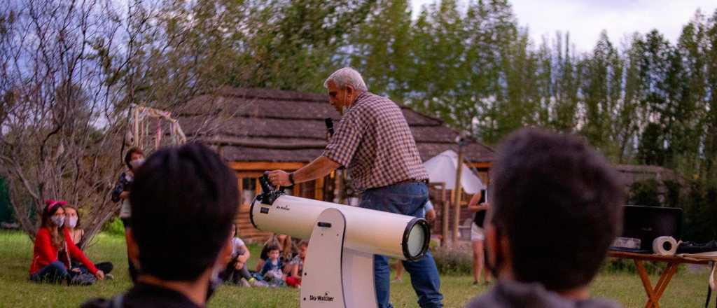 Ciudad invita a una noche de Astroturismo y Vino 