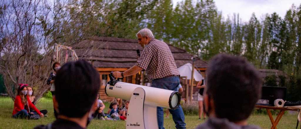 Ciudad invita a una noche de Astroturismo y Vino