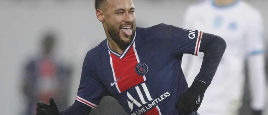 El humillante caño de Neymar a Xavi Simons frente a todos en el PSG