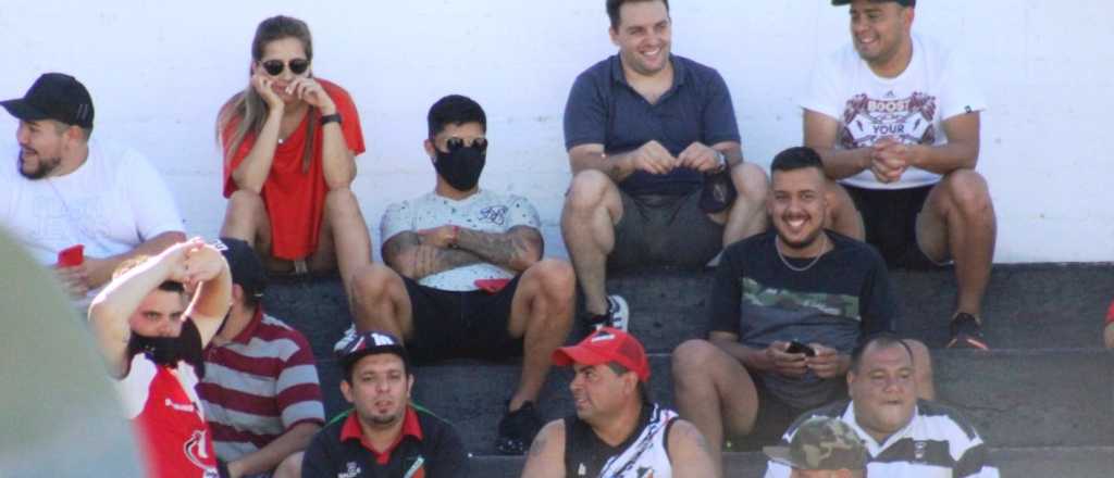 Enzo Pérez, en Mendoza, fue a ver el partido de Maipú