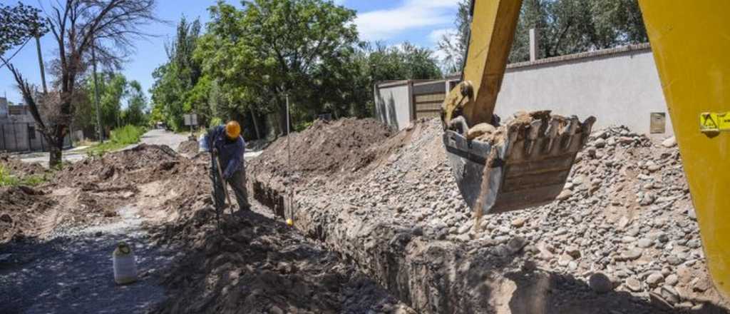 Guaymallén avanza en la red cloacal de San Francisco Del Monte