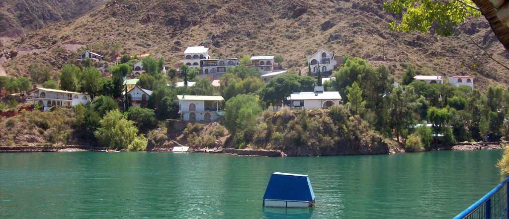 Un joven murió en Los Reyunos al chocar con su moto de agua