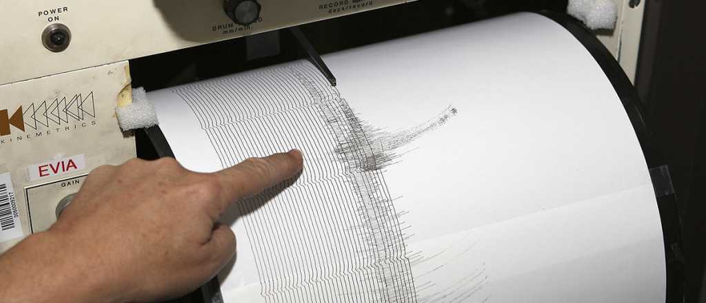 Un fuerte sismo de 6.4 grados sacudió Santiago del Estero