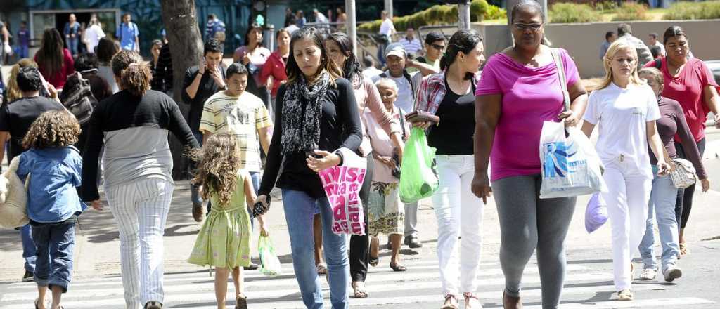 América registró la suba de contagios más alta del mundo en los últimos días