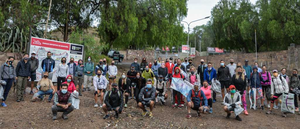 Levantaron basura e hicieron deporte en Ciudad