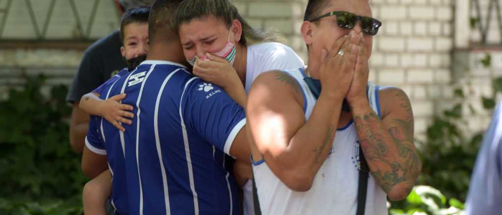 Video: el dolor de los hinchas del Tomba por la muerte del Morro