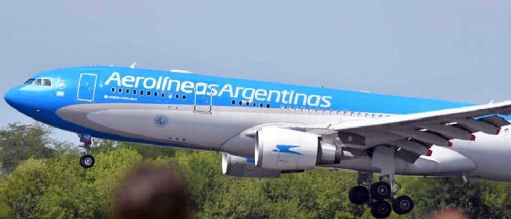 Aerolíneas va ahora a buscar un millón de dosis de vacuna India. 