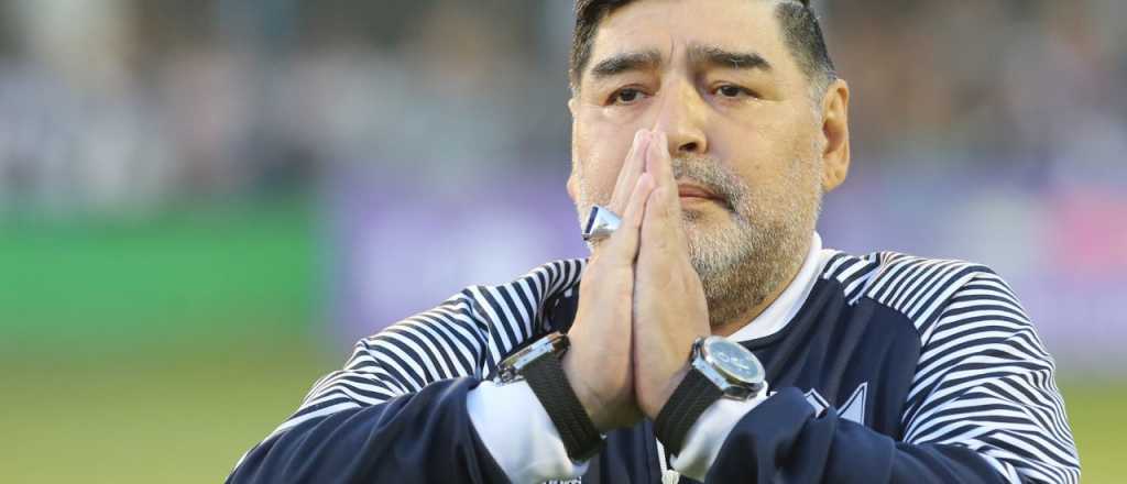 Habrían espiado de forma ilegal a Maradona, Messi y Ruggeri, entre otros