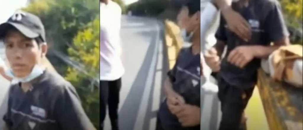 Lanzan a un joven de un puente y viralizan el video